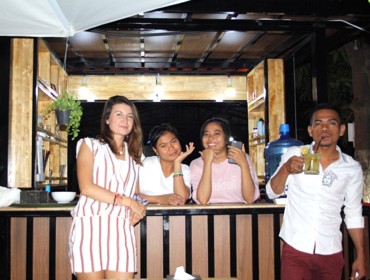 Lalune Hotel พนมเปญ ภายนอก รูปภาพ
