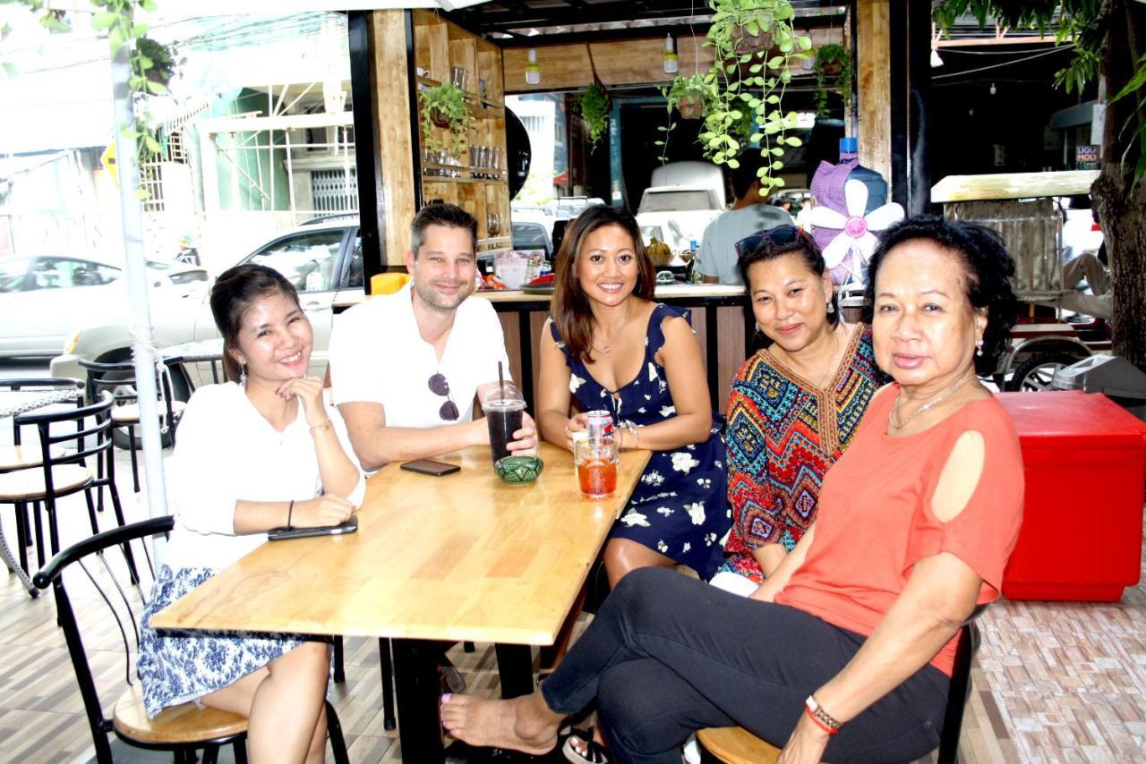 Lalune Hotel พนมเปญ ภายนอก รูปภาพ